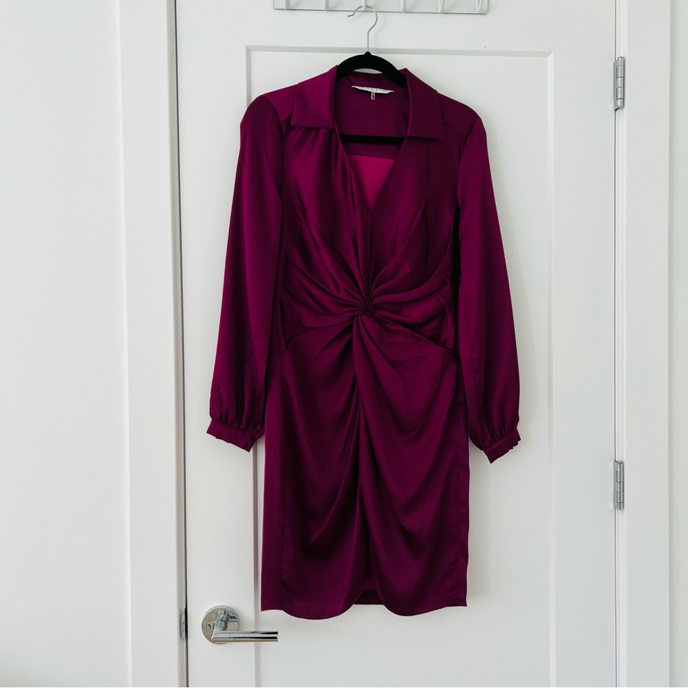 NWOT TRINA TURK Anne Front Twist Dress BERRY IN LOVE, Size 4 - Picture 7 of 7